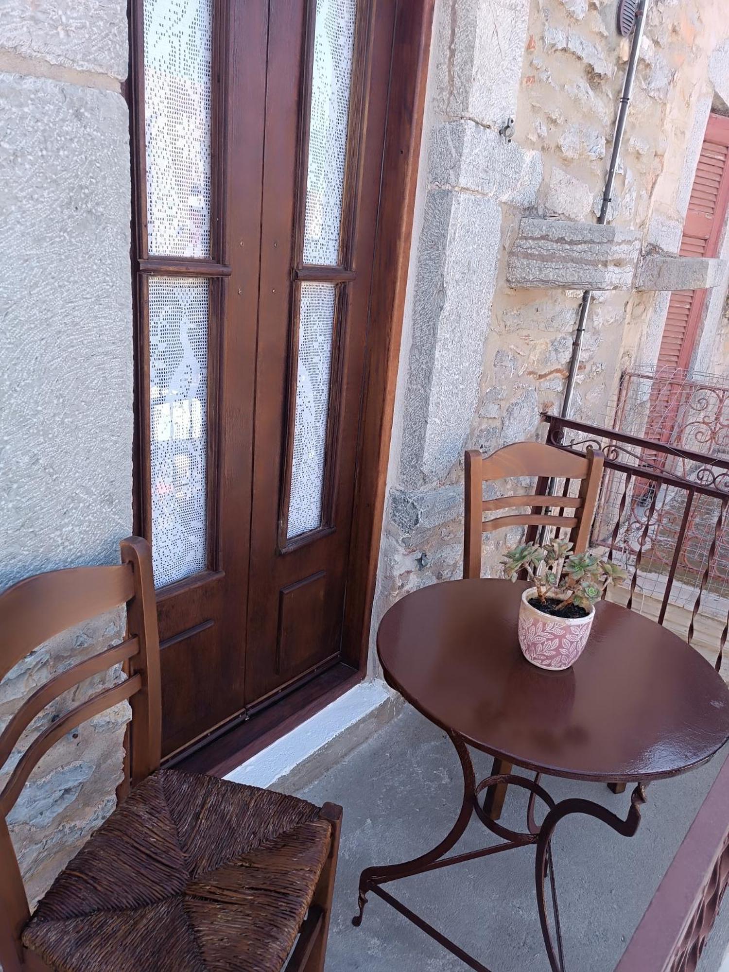 Μεστα - Πλατεια Villa Mestá Eksteriør billede